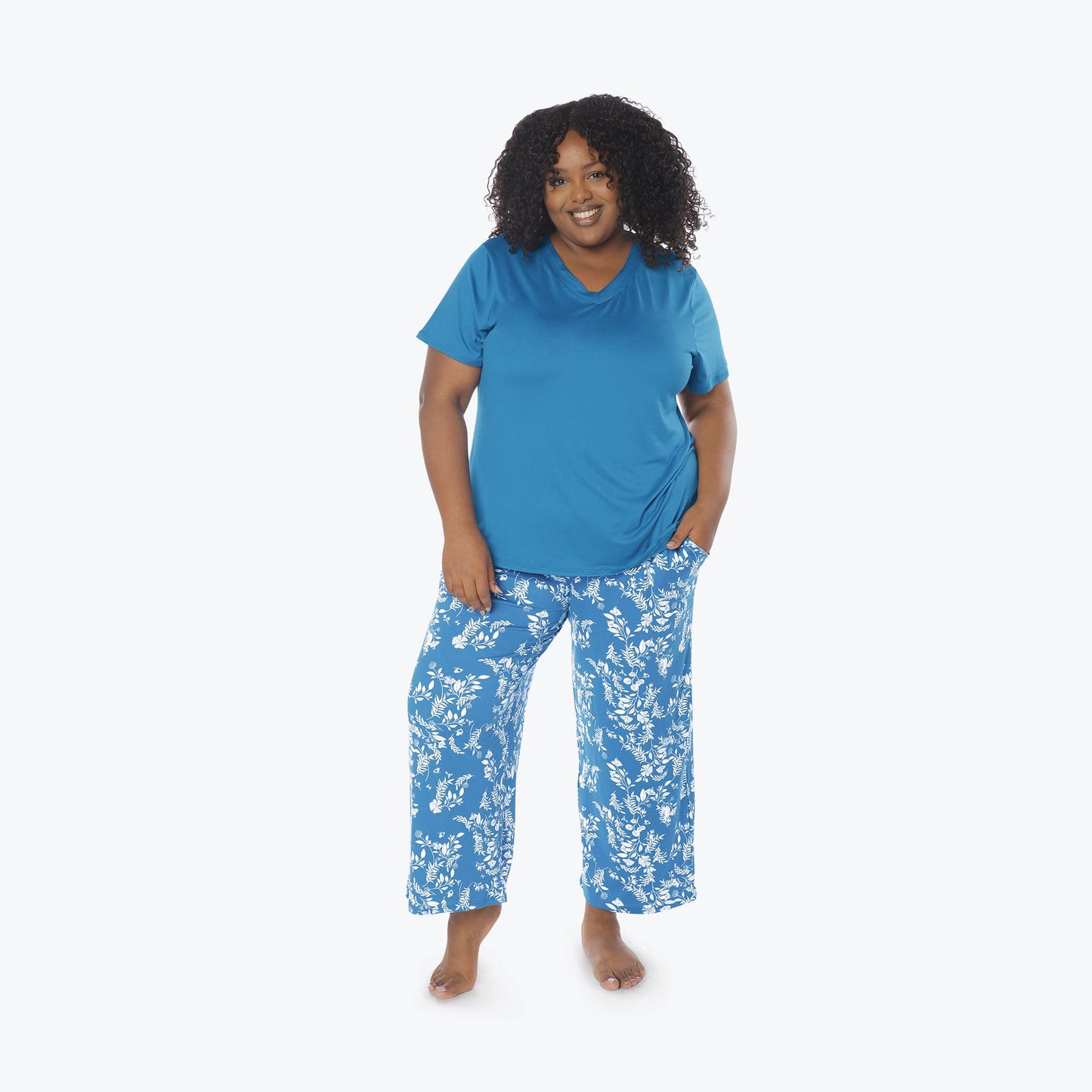 Boomerang Relaxed Tee & Cropped Pants Set