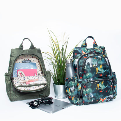 Hatchback 3 Backpack - - Hatchback3_Lifestyle_01