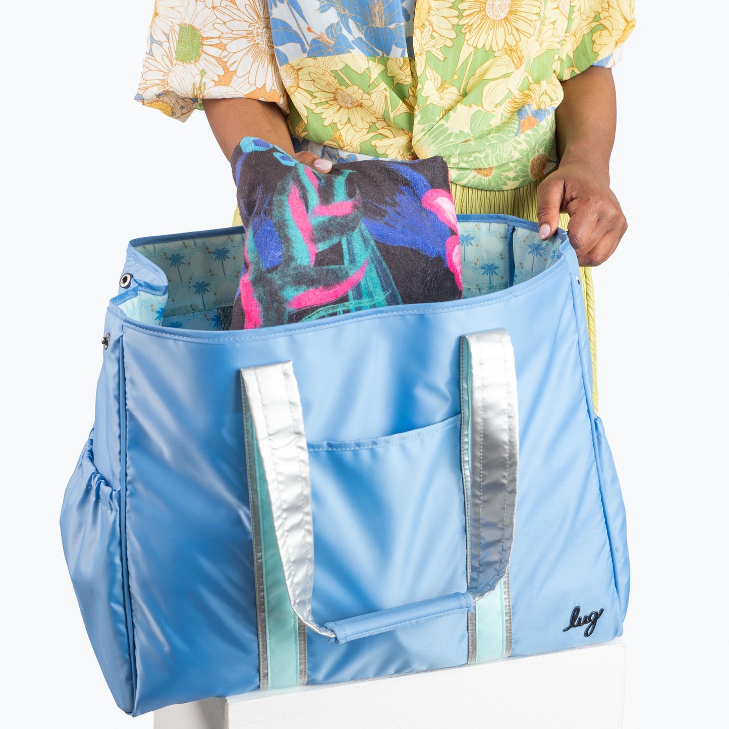 Rover X-Large Carry-All Tote